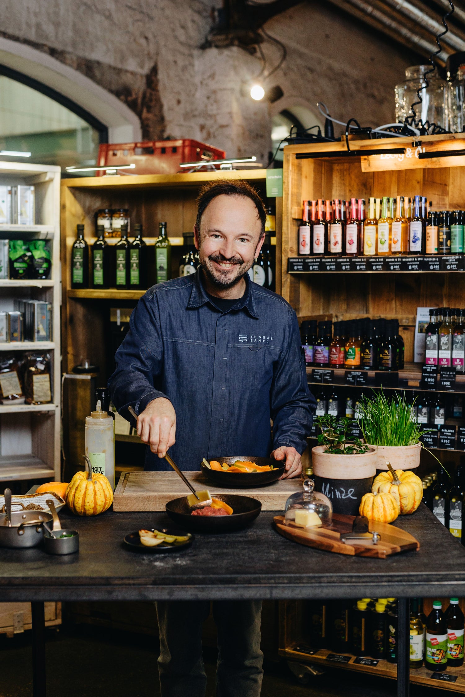 Simpel mit Sampl - einfach gut kochen mit Thomas Sampl (Kochkurs) - SZENE HAMBURG Shop